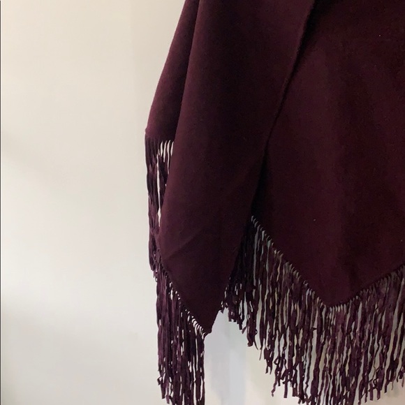 SOLD- Purple Fringe Shawl - Picture 4 of 6